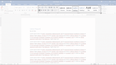 Screen Clippings in OneNote - Tutorial and Instructions: A picture of a user taking a screen clipping of a Word document using OneNote.