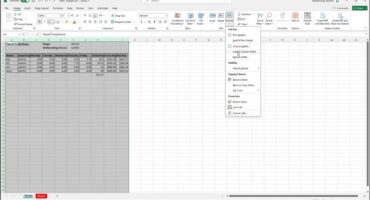 A picture showing how to resize columns and rows in Excel by using the “AutoFit Column Width” command to automatically resize columns to fit their contents.
