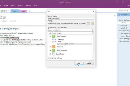 Create Links in Notebooks in OneNote - Tutorial: A picture of a user creating a link in OneNote 2016 by using the 