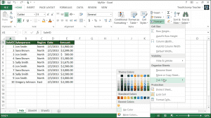 Change Worksheet Tab Color in Excel 2013- Tutorial: A picture of a user changing the worksheet tab color in Excel 2013.